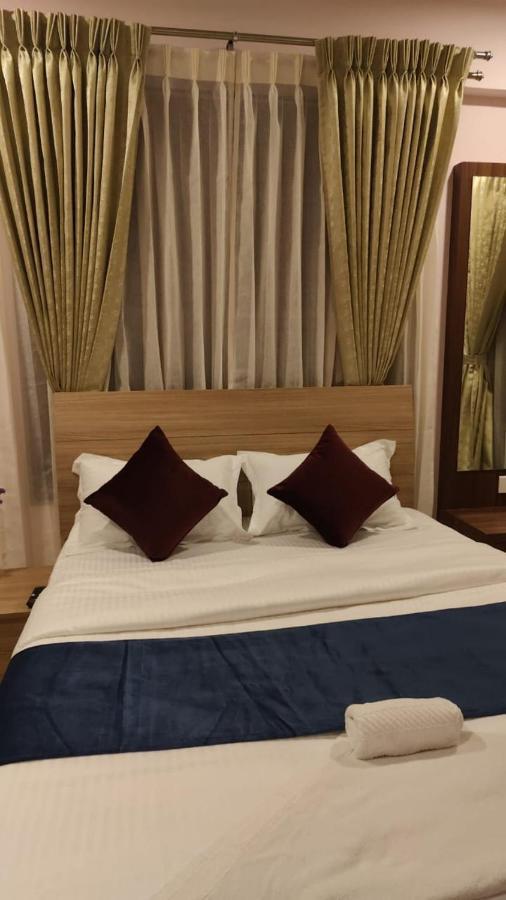 Tara Suites Premium Rooms In Central Indiranagar บังกาลอร์ ภายนอก รูปภาพ
